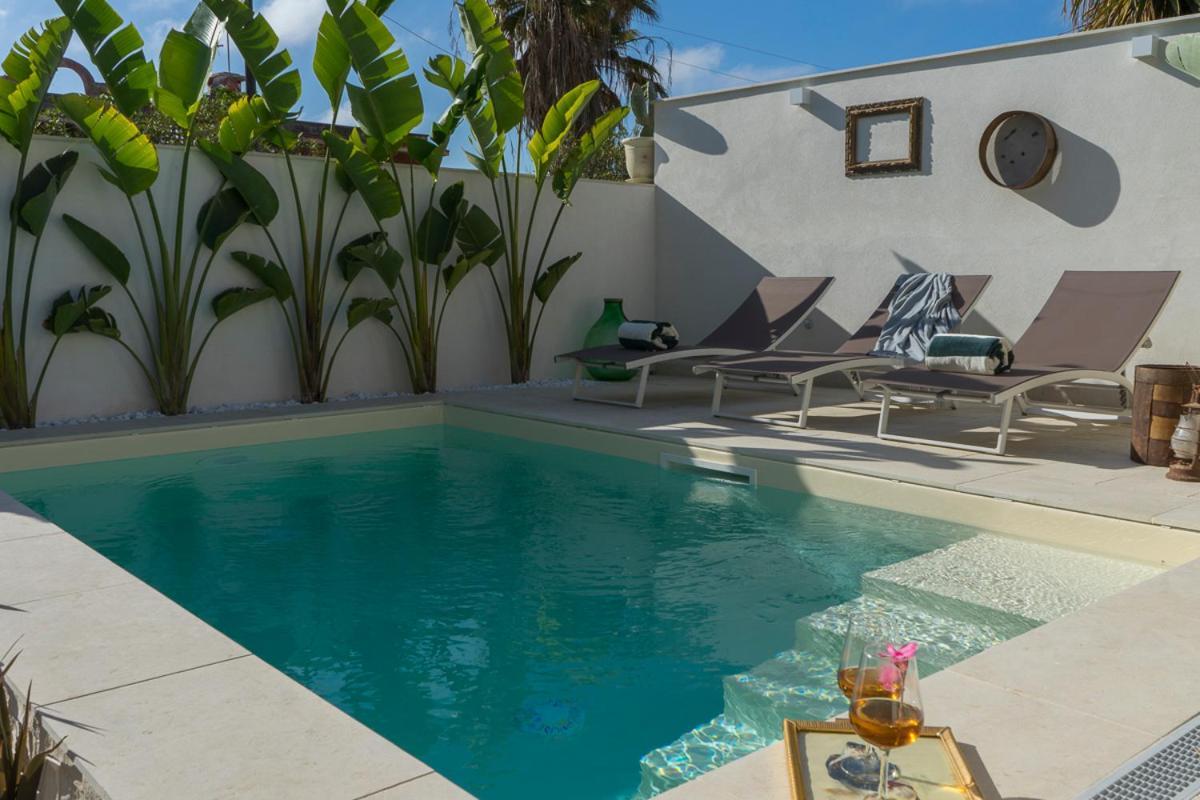 Villa Delle Palme Con Piscina Privata Санта-Мария-дель-Фокалло Экстерьер фото